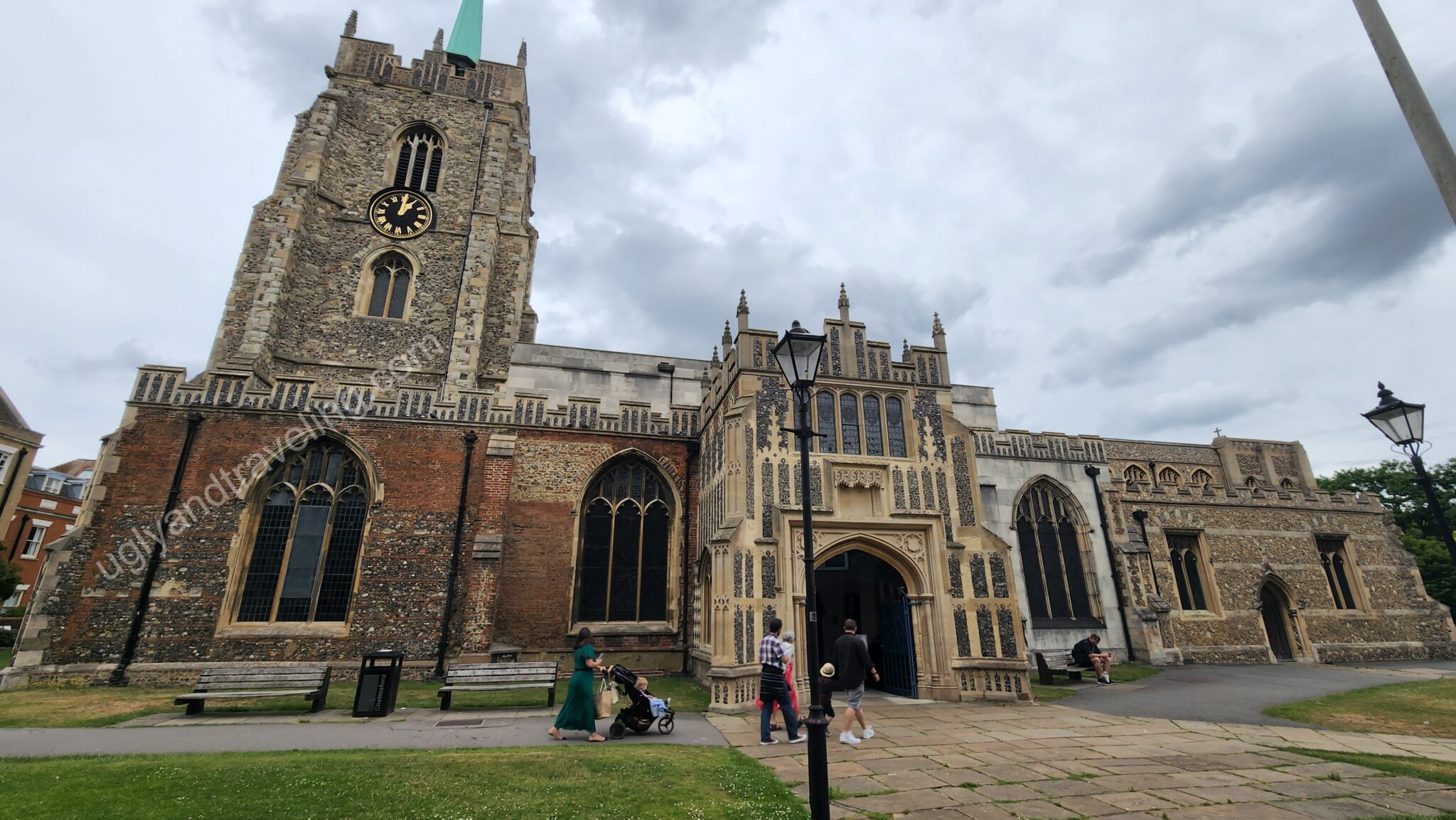 chelmsford cathedral outside