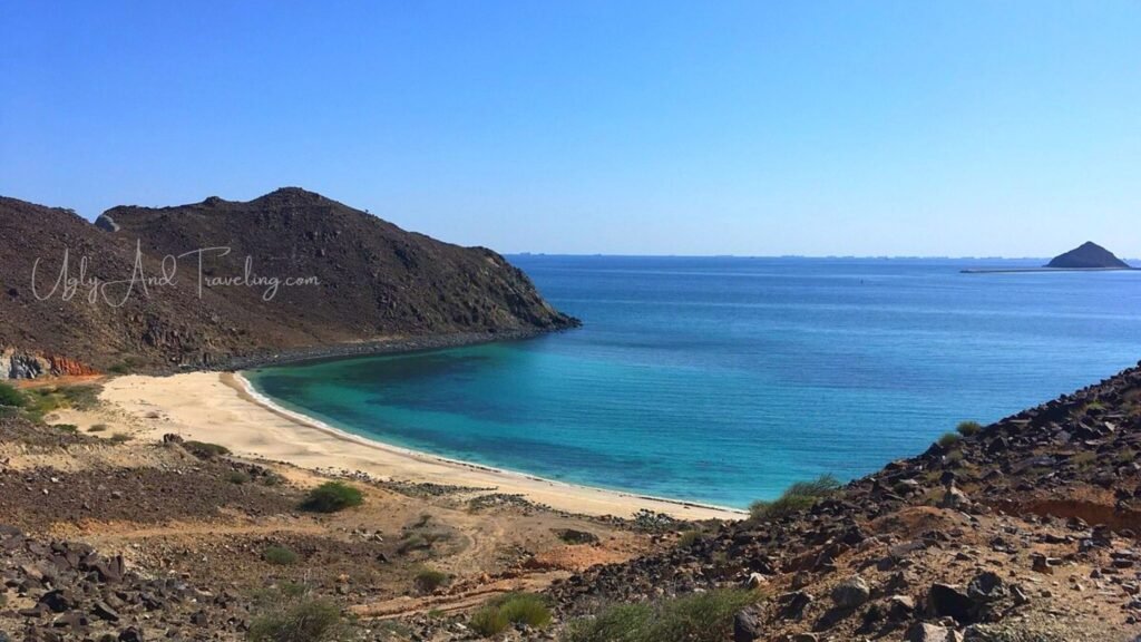 khorfakkan heart beach